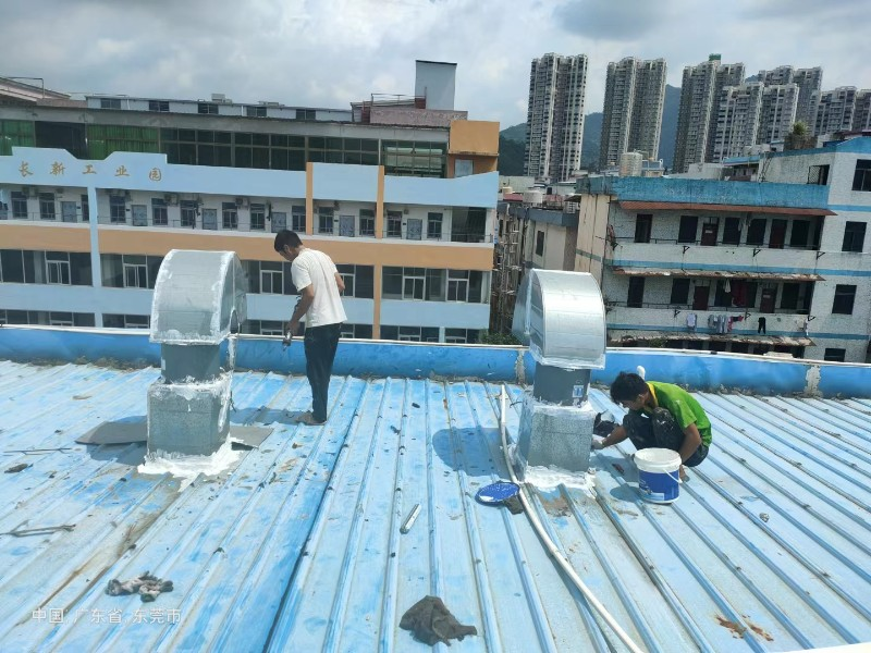 武昌钢结构屋面涂料维修方法